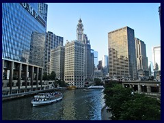 Skyline from the Loop, street level 25